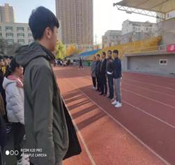 说明: C:\Users\Administrator\Desktop\9342e7db43c804bd4172377e43b140a.jpg