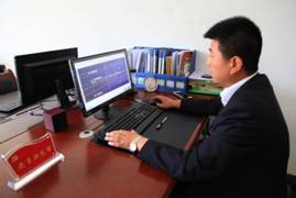 优秀毕业生   薛志强