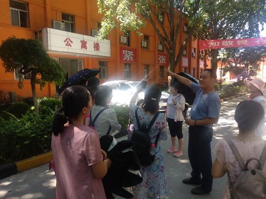 说明: G:\colay\d党委\t特色党日活动\2019特色党日活动\照片\2-3.jpg